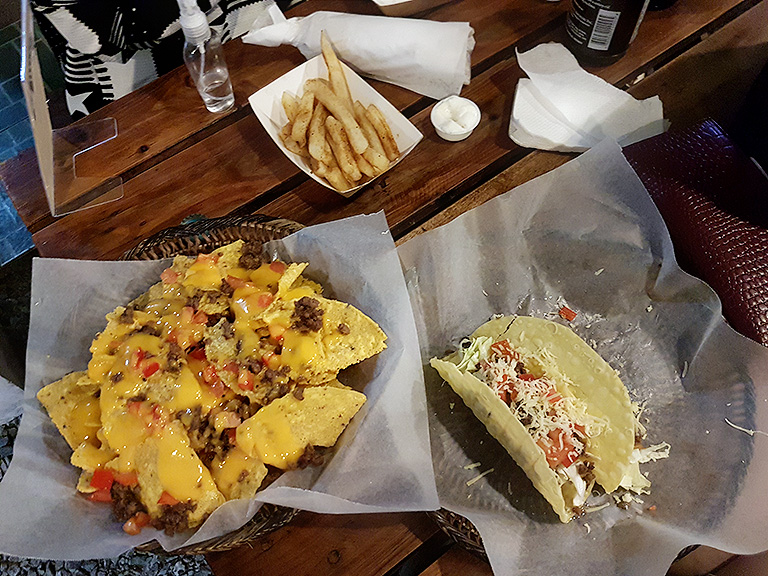 Ang Bandang Shirley, nachos and tacos from LV's Foodie Goodie